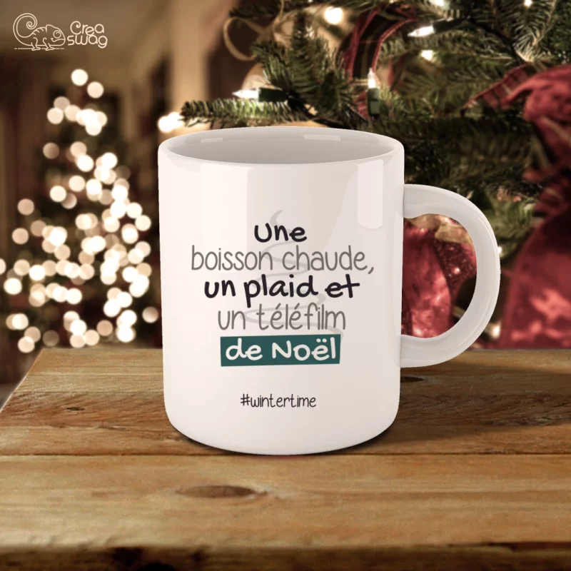 Une boisson chaude, un plaid et un téléfilm de Noël - Mug Blanc